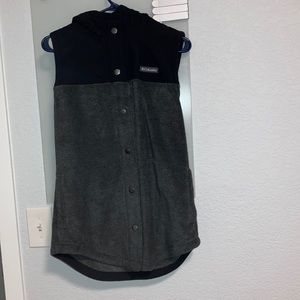 Columbia vest